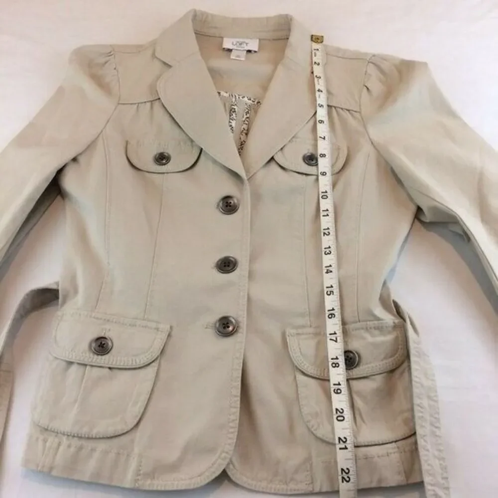 Loft Womens Jacket Beige Y2K Crop Dressy Size Small Petites 90's Clueless Button
